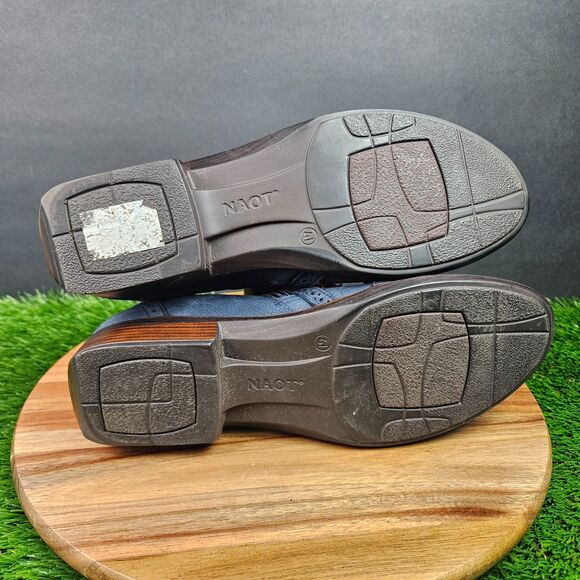 Naot Nefasi Boots Womens 10 EU 41 Blue Leather Ankle Booties Cap Toe Side Zip - Picture 10 of 12